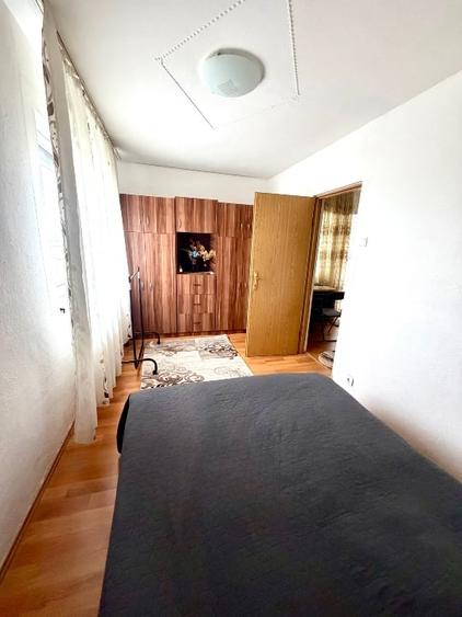 Apartament 2 camere + balcon închis zona Vlaicu - 2