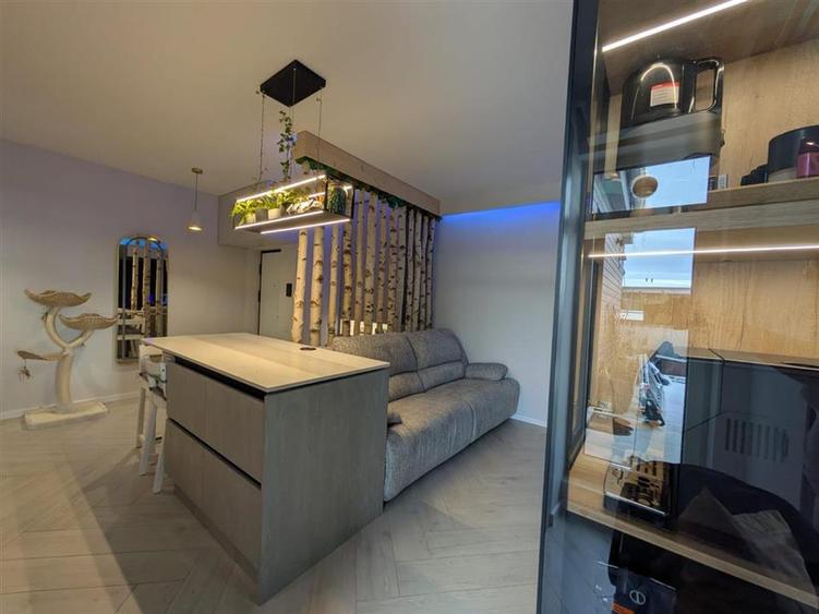 Penthouse de LUX SMART 3 camere terasa 40mp 2 locuri parcare subterane zona Turn - 1