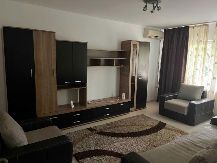 Proprietar ofer spre inchiriere apartament 2 camere metrou Gorjului - 1