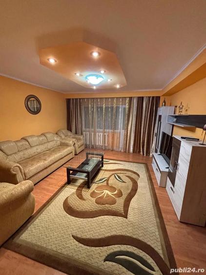 inchiriez apartament 3 camere - 1