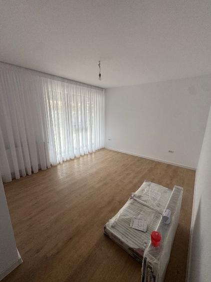 AP 2 Camere - Curte 20mp (propietate)-Loc de Parcare(propietate) - 8