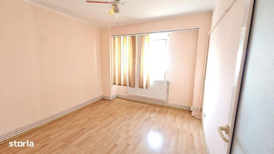 Apartament 2 camere55mp Micro 21 D-uri zona Lupul De Mare 53000 Euro - 6