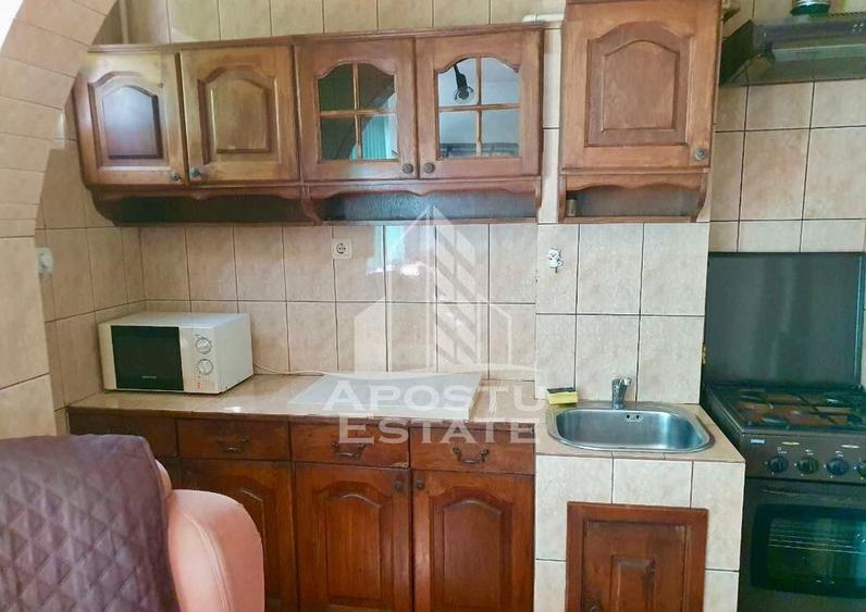 Apartament 3 camere, centrala proprie, zona Torontalului - 11