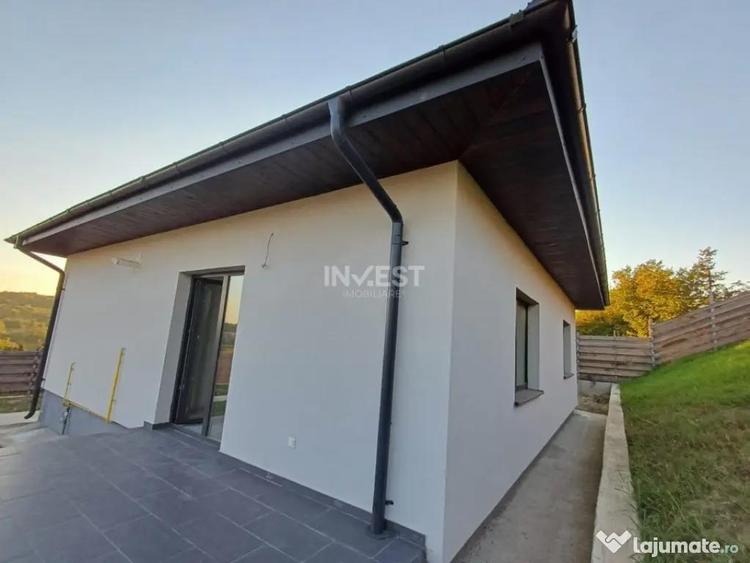 Casa parter, 3 camere, 818 mp teren, zona Valea Adanca - 2