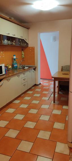 Proprietar vand apartament 3 camere decomandate - 4