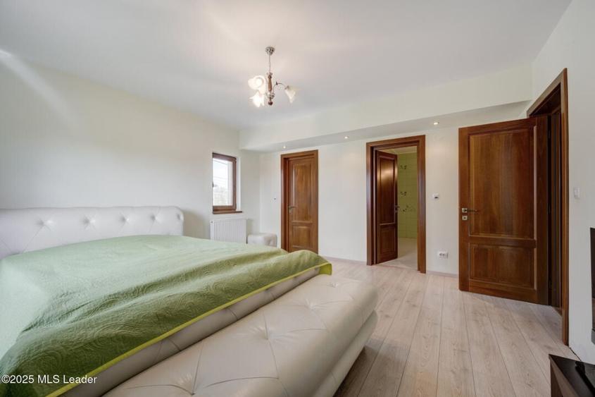 Vila Impresionanta in Tunari - Spatiu, Confort si Eleganta! - 25