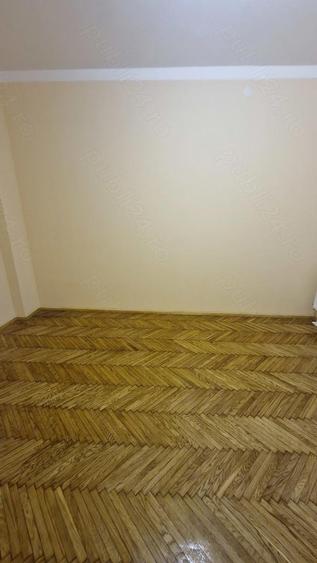 Inchiriez spa?iu birou - 5