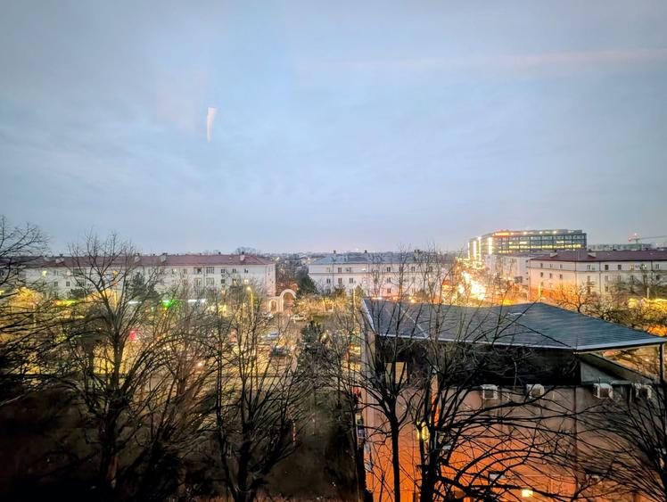 Renovat,mobilat si utilat,totul nou,bloc izolat,curat,la 3 min-metrou,5 min-parc - 13