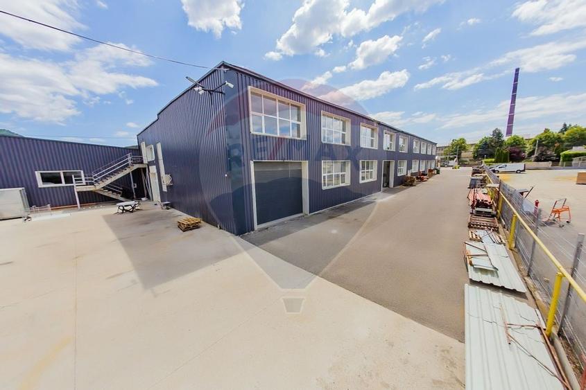 LUX! De inchiriat SPATIU COMERCIAL cu birouri, magazie și acces TIR - 45