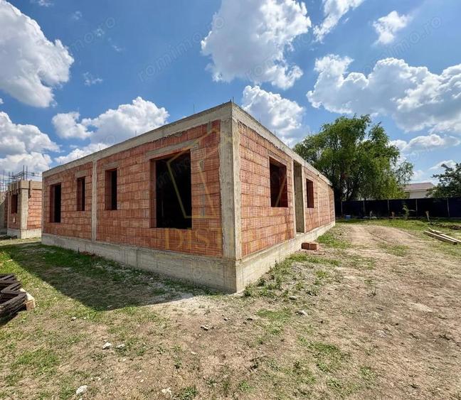 Duplex spa?ios cu 3 camere si toate utilita?ile | Mosnita Noua | Lidl - 1