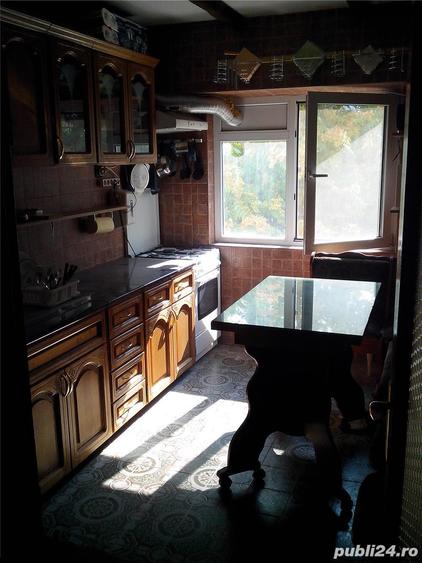 Ofer LA SCHIMB apartament decomandat 3 camere cf 0 stradal - 7