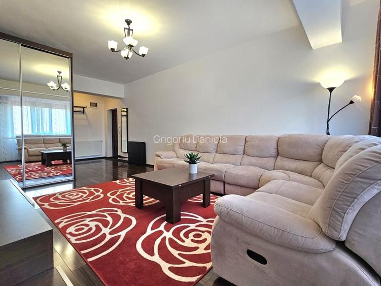 NOU! Apartament 3 camere si loc de parcare Parc Bazilescu