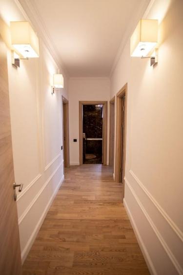 Herastrau-Nordului | 4 camere | et 1 | 146mp | bloc 2009 | 993.000 euro - 9