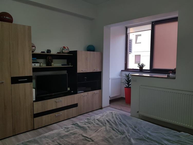 Soseaua Alexandriei, intre rond Luca si Leroy Merlin pe strada Oituz - 6