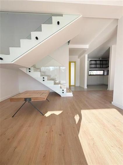 Vila tip duplex in cartier rezidential, 3 dormitoare, 2 bai, pompa de caldura, B - 7