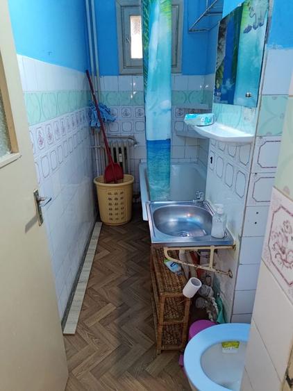 Propietar- Inchiriez Apartament cu 3 camere zona Dacia - 7