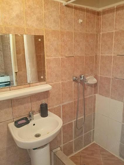 Garsoniera Pitesti etaj 1 - 1