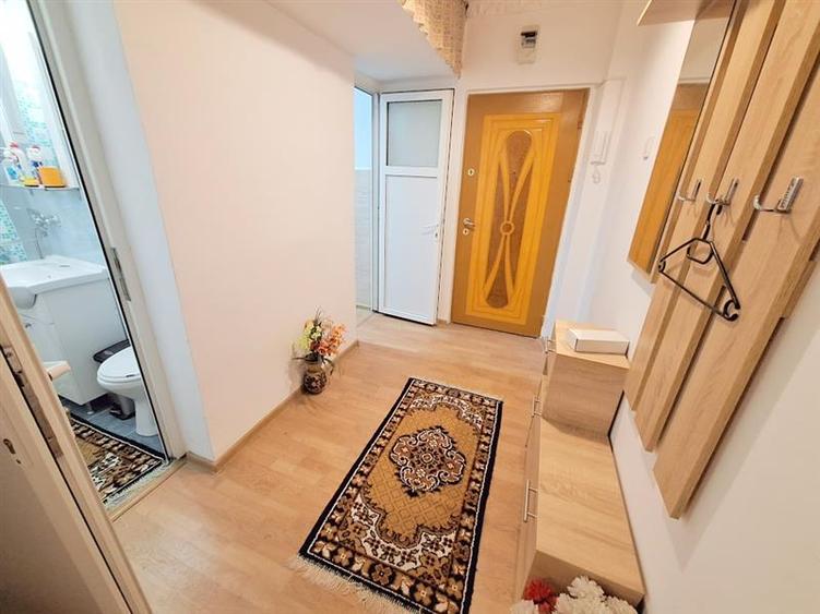 Apartament 2 camere, mobilat si utilat, etaj 2, zona Cora - 14