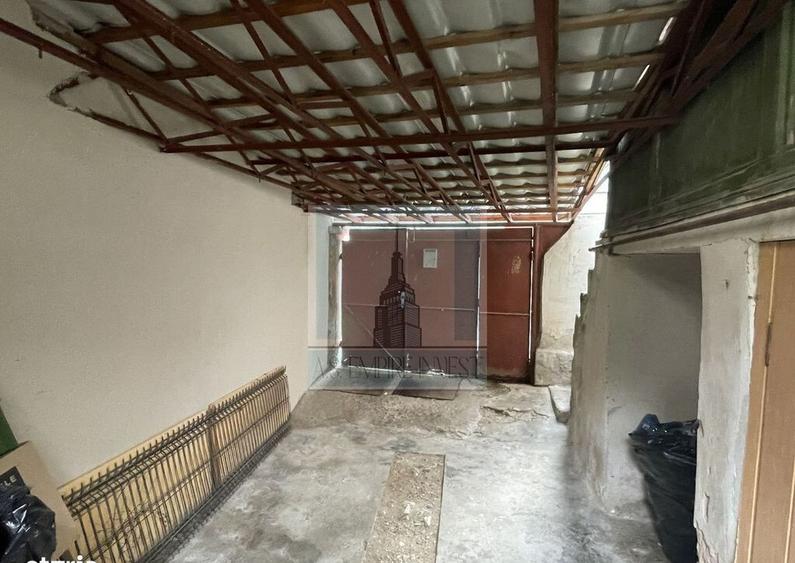 Casa de vanzare- zona Schei - 8