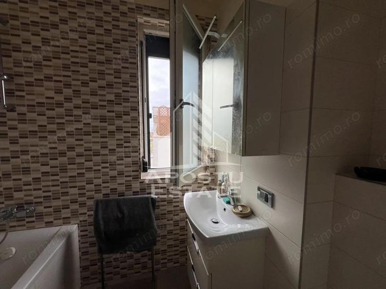 Penthouse de vanzare 3 camere | Lux | 2 terase 55mp | - 6