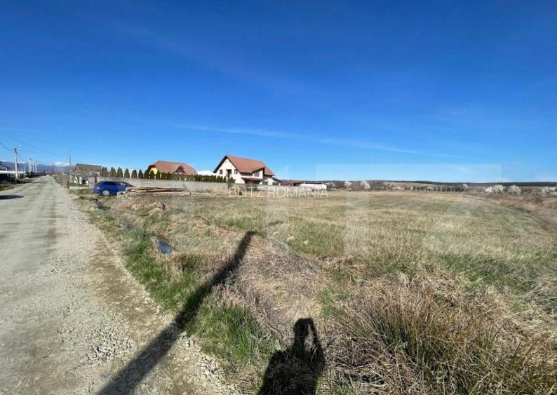 Teren intravilan de 3405 mp, cartier Preajba