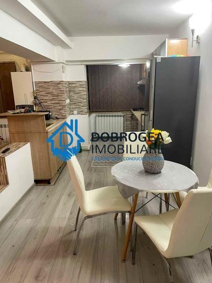 E3- 4 CAMERE DECOMANDAT ETAJ 3, CENTRALA GAZ - 1