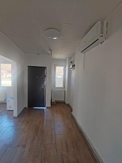 Închiriez spațiu comercial - 4