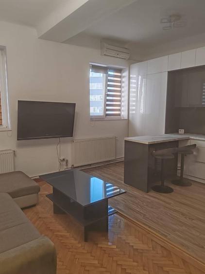 Apartament 3 Camere Spațios, 72 mp, Zonă Centrală, Renovat - 4