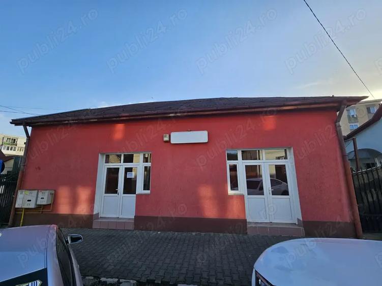 Dau in chirie Spatiu comercial central in Mun. Tarnaveni! - 1