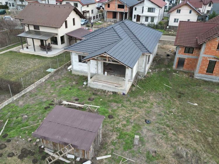 Casa la rosu in Livada, teren 600 mp - 7