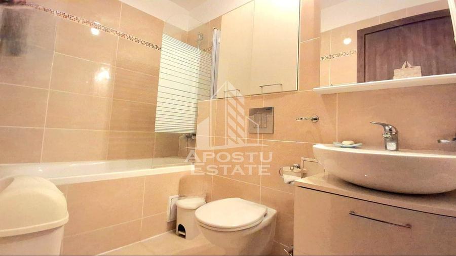 Apartament cu 3 camere decomandat, mobilat în Ultracentral