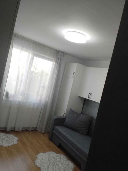 apartament de vanzare - 1