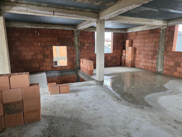 Comuna Pantelimon pe strada Campului intersectie cu Al. Selimbar - 5