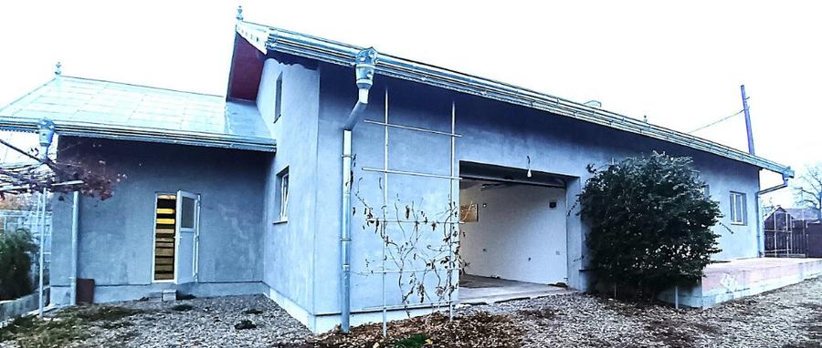 Casa in Mitocul Dragomirnei - 12