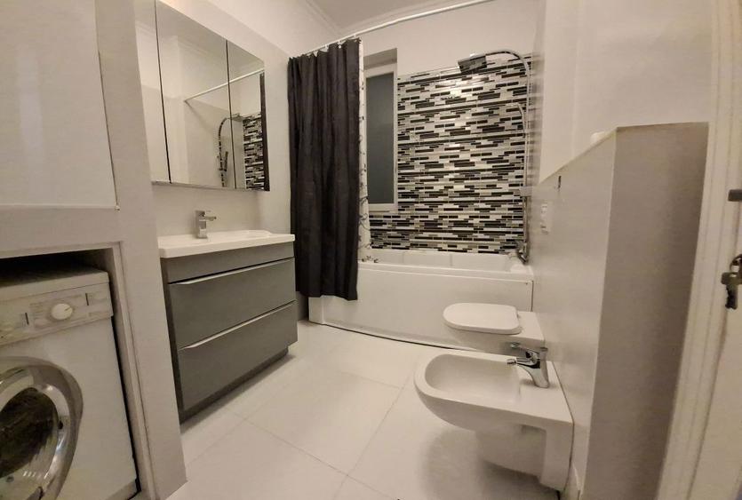 Apartament chic 3 camere la casa, ultracentral - 2