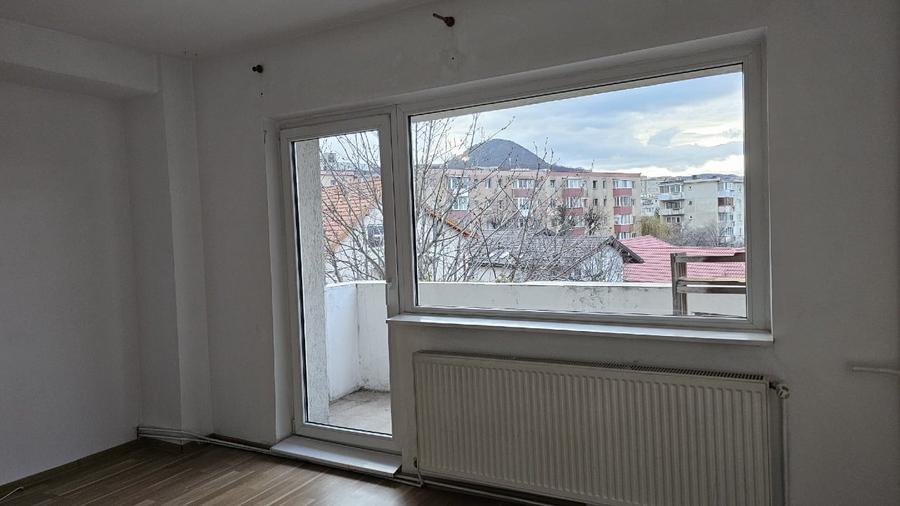 De vânzare 2 camere cartierul Scriitorilor -liber la vânzare - 1