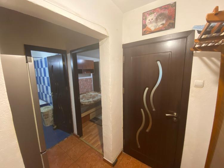 Garsonieră decomandată în Rahova