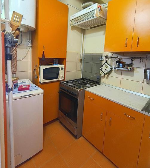 Garsoniera mobilata et.3 4 - 8