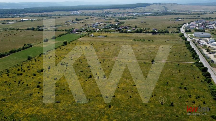 Teren intravilan 5100 mp, Cisnadie - ideal pentru investitie - 5