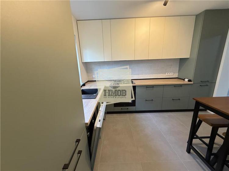 Casa moderna cu 5 camere 3 bai si teren 427 mp in Cisnadie - 8