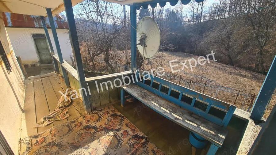 Casa batraneasca + 10.076 mp teren de vanzare in comuna Cepari, Jude? Arge?. - 2