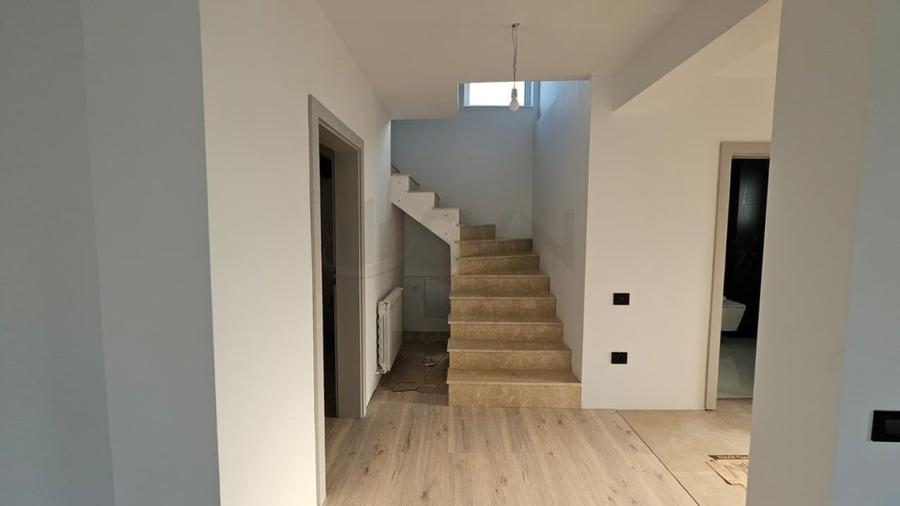 REV2005399 Vila individuala Domnesti - 5