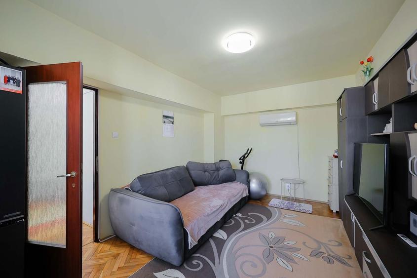 Inchiriez apartament 2 camere - 7