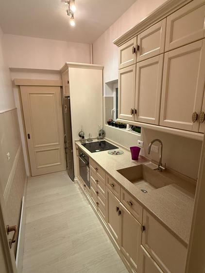 Magheru,et.1/9,DECOMANDAT,Amenajat,PRIMA INCHIRIERE,mobilat utilat,complet - 8