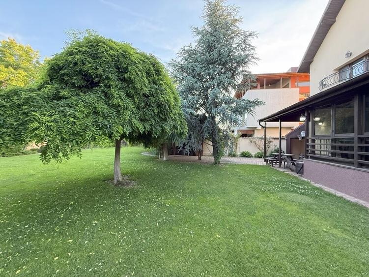 Vila 5 camere | Oaza verde teren 1312 mp | Cartier Latin - 12