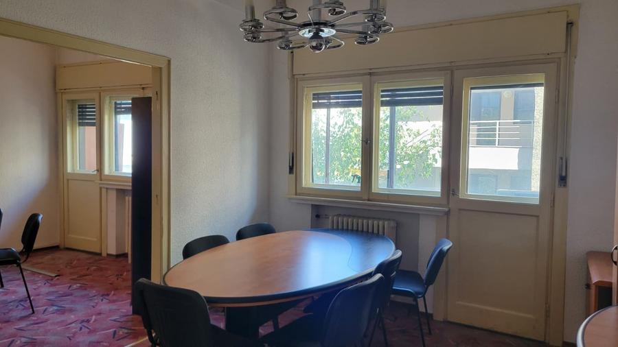 Studiou cochet pe Vasile Lascăr – ideal pentru investiție sau birou-Comision 0% - 7