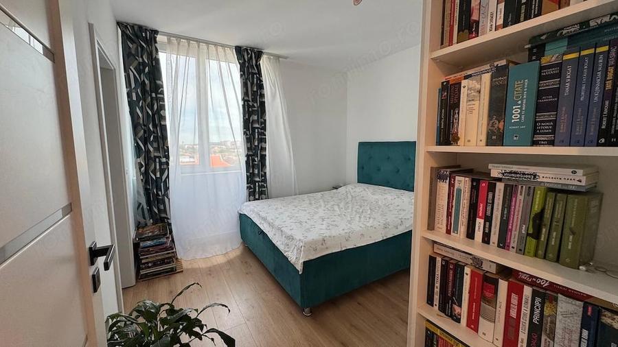 Apartament cu 3 camere în Telegrafului