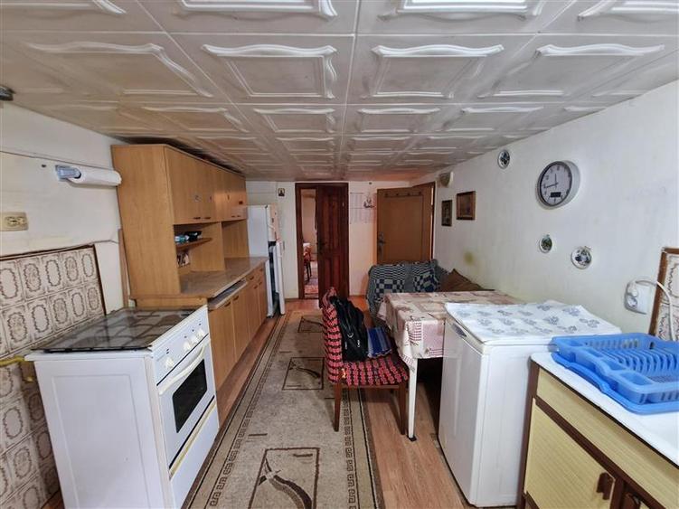 Resita Casa la cheie si Garaj - 10