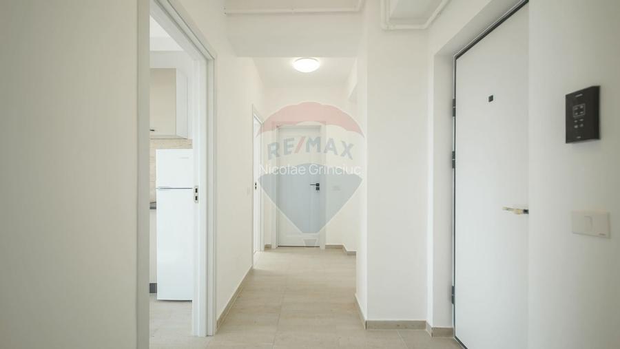 Apartament cu 2 camere decomandat în Cristian