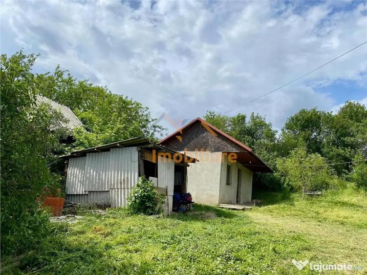 TEREN SI CASA UILEACUL DE MUNTE | 2.215MP - 3